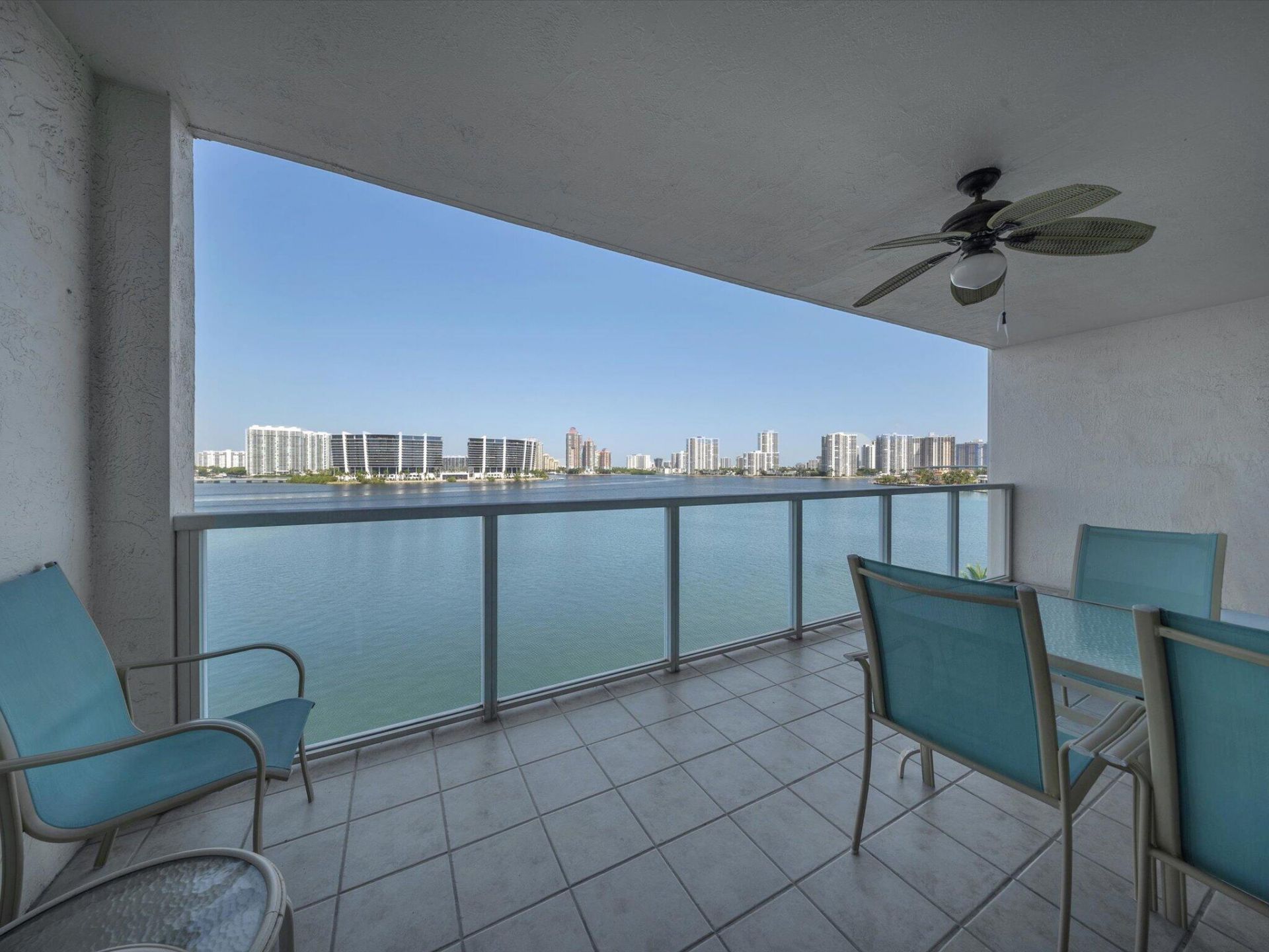 18100 N Bay Road, Unit 707, Sunny Isles Beach, FL 33160 Photo