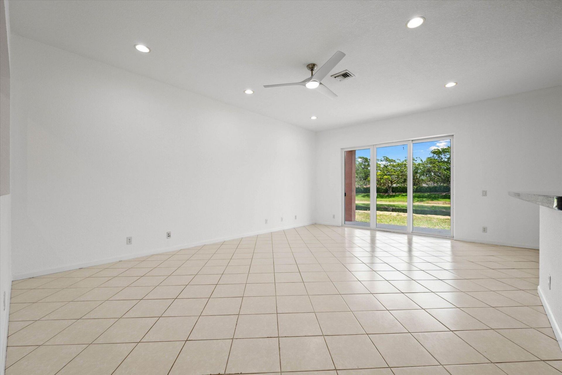 886 Sunflower Circle, Weston, FL 33327 Photo