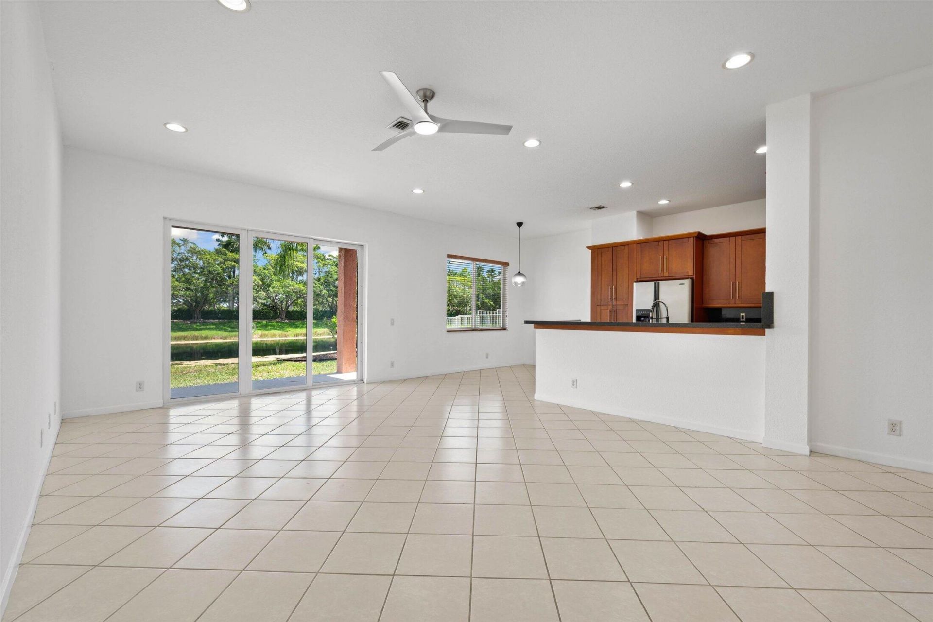 886 Sunflower Circle, Weston, FL 33327 Photo