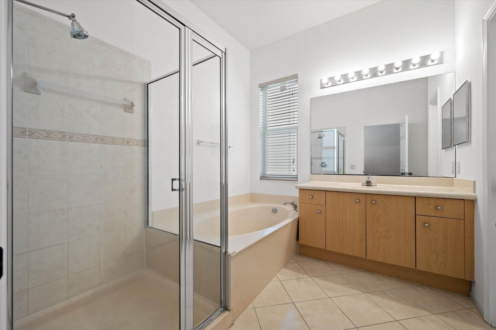 886 Sunflower Circle, Weston, FL 33327 Photo