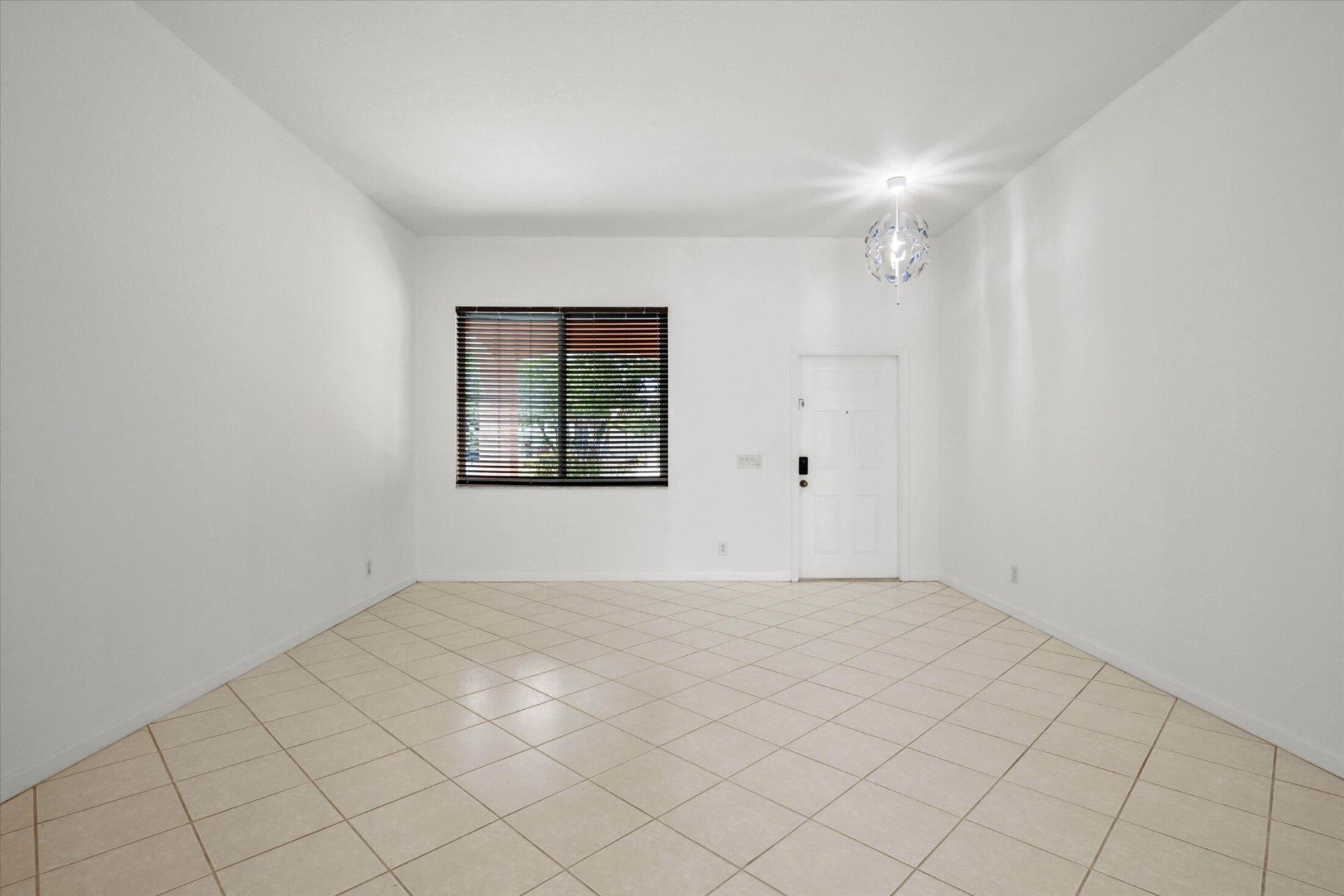 886 Sunflower Circle, Weston, FL 33327 Photo