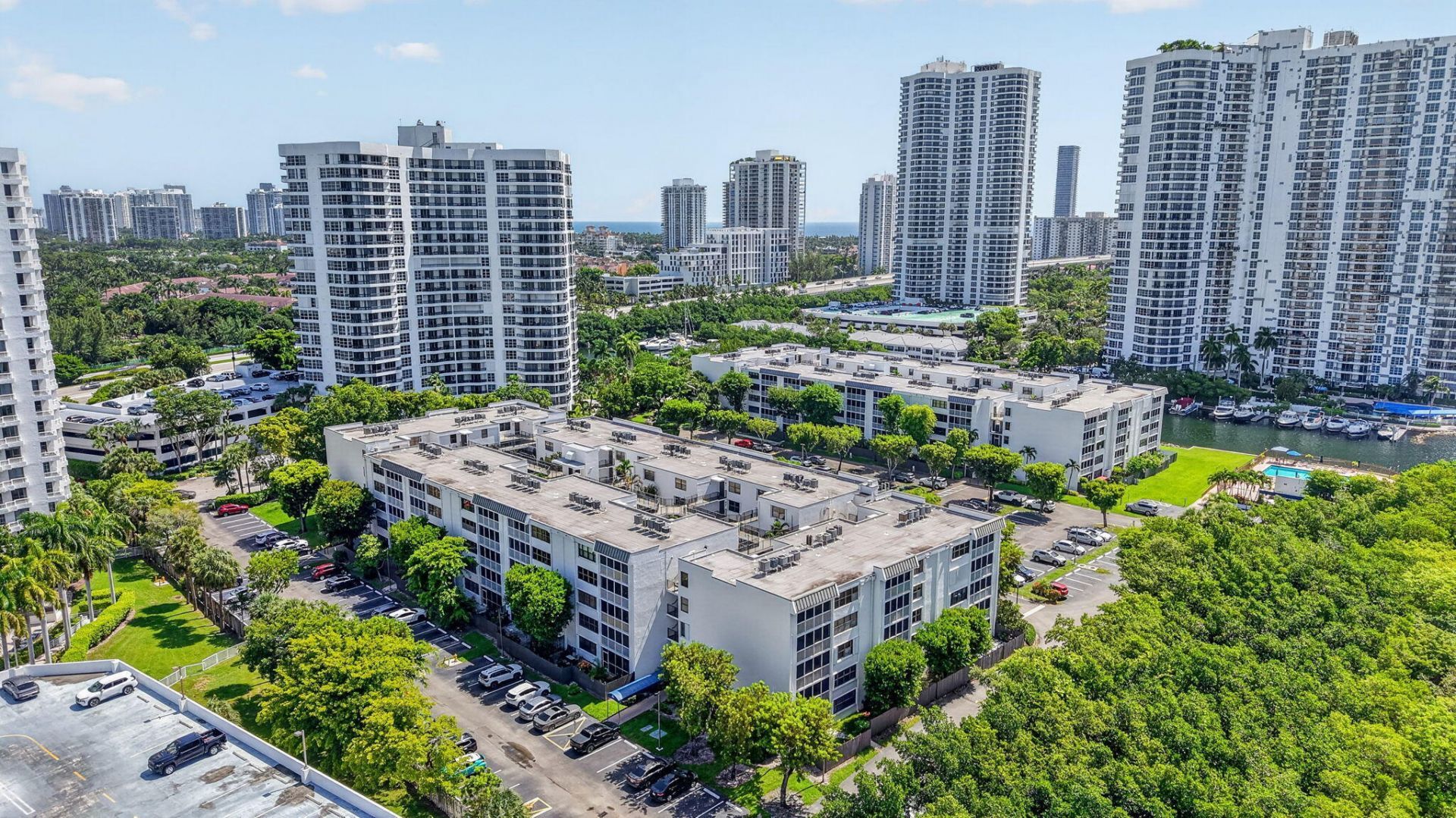 3350 NE 192nd Street, Unit 2B-B, Aventura, FL 33180 Photo