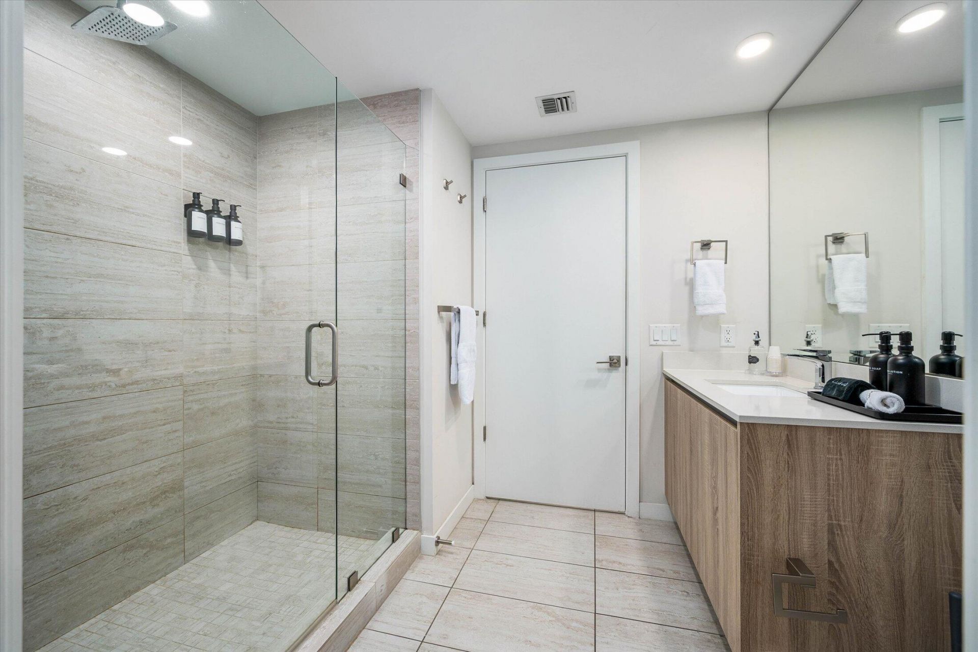 3900 Biscayne Boulevard, Unit S-910, Miami, FL 33137 Photo