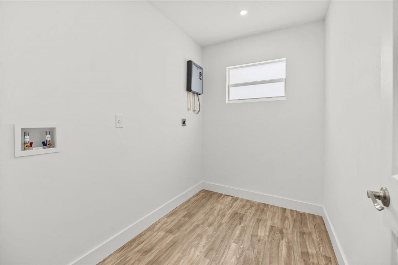 1311 Avenue H, Riviera Beach, FL 33404 Photo