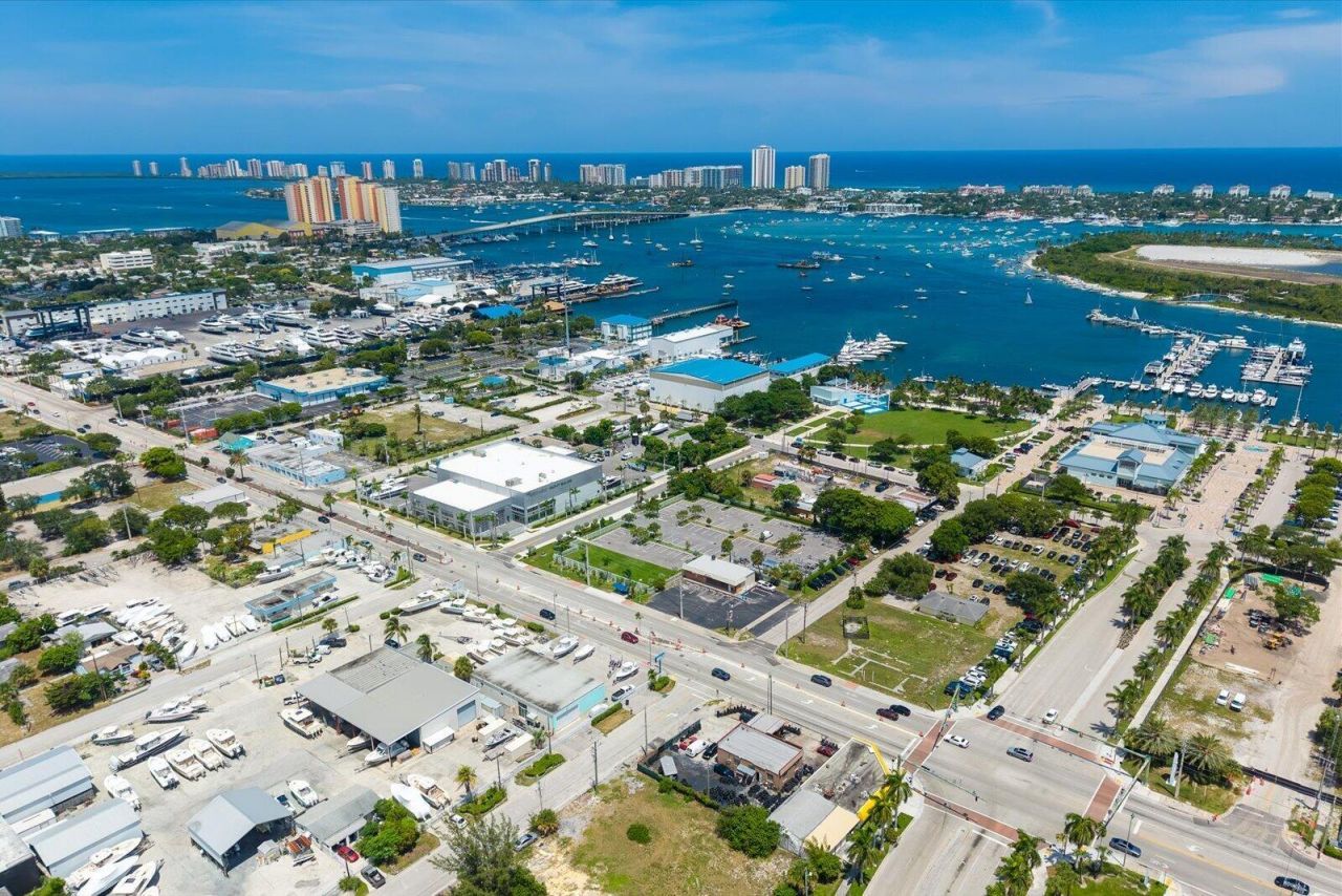 1311 Avenue H, Riviera Beach, FL 33404 Photo