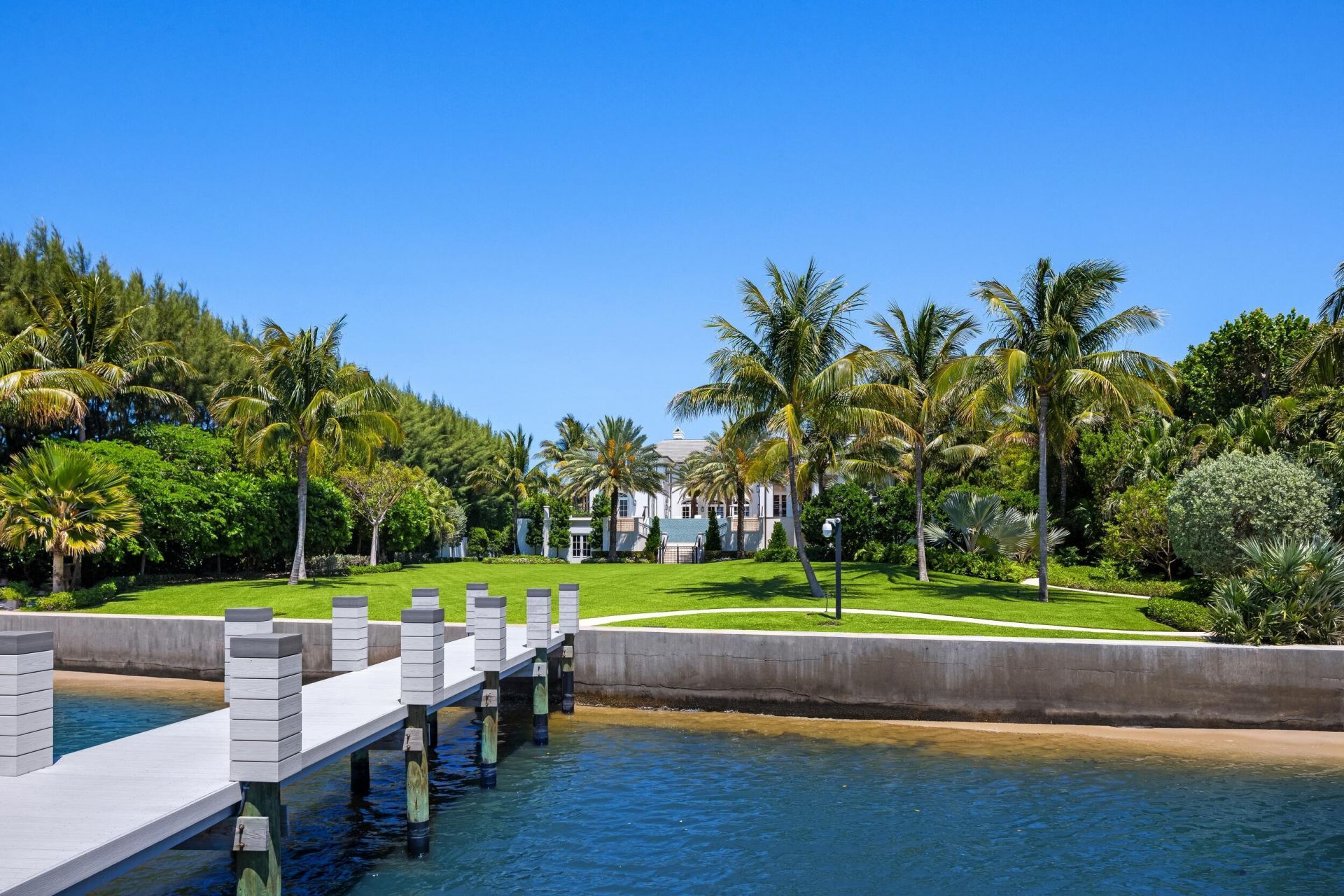 1616 S Ocean Boulevard, Palm Beach, FL 33480 Photo