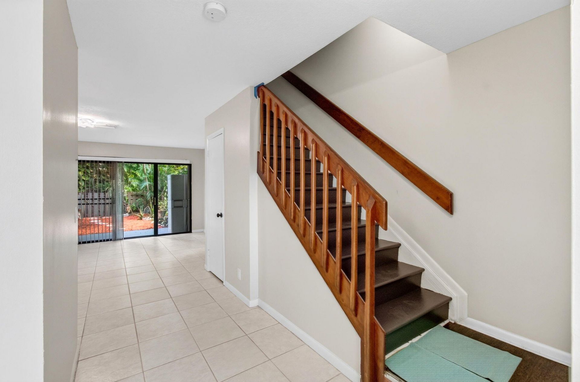 799 Hill Drive, Unit C, West Palm Beach, FL 33415 Photo