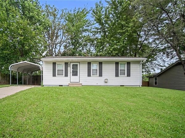 7318 NE 51ST Street, Kansas City, MO 64119