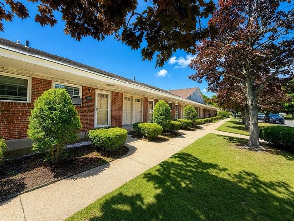 2 Alexander, Unit 2, Clinton, MA 01510