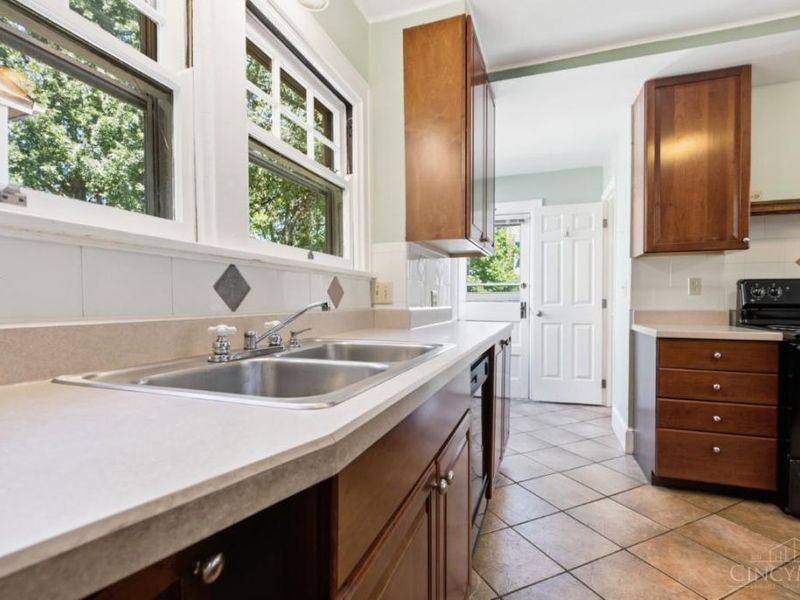 6120 Tulane Road, Cincinnati, OH 45212 Photo 23