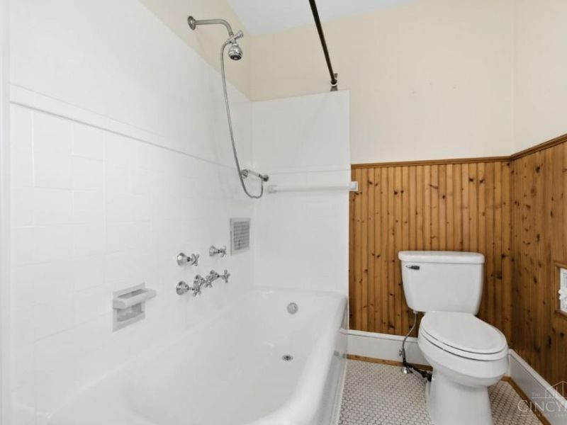 6120 Tulane Road, Cincinnati, OH 45212 Photo 36