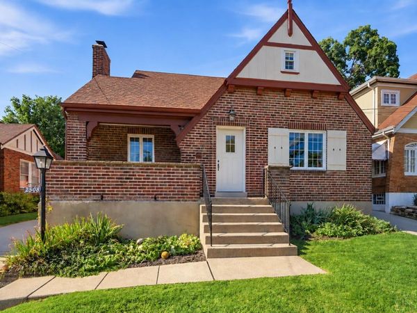 2508 Moundview Drive, Norwood, OH 45212