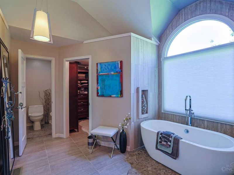11127 Huntwicke Place, Cincinnati, OH 45241 Photo 24