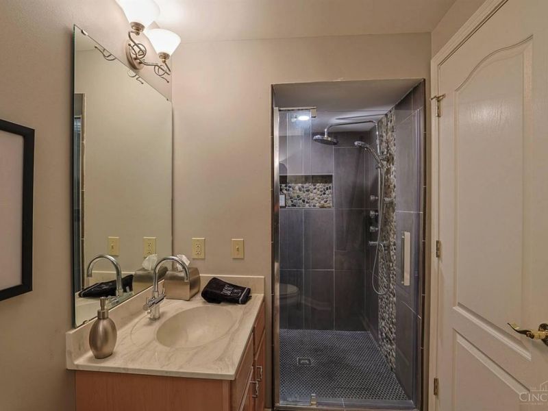 11127 Huntwicke Place, Cincinnati, OH 45241 Photo 40