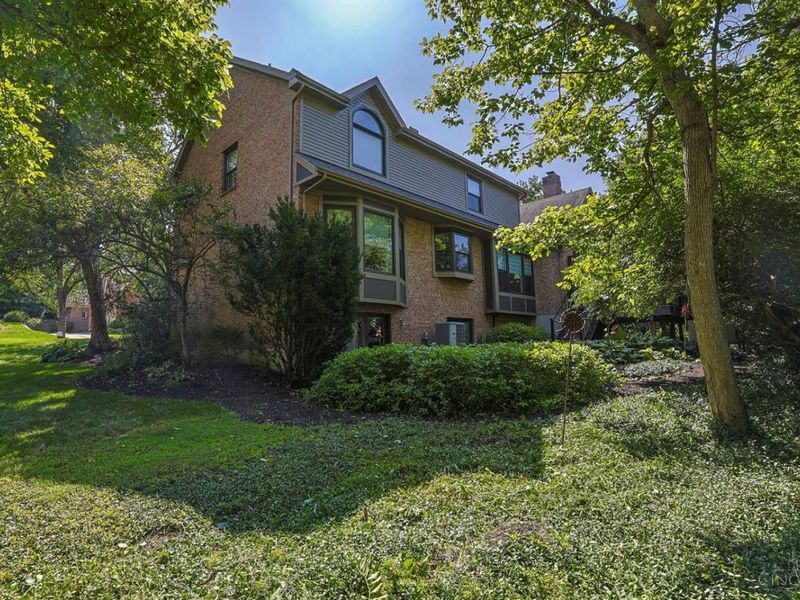 11127 Huntwicke Place, Cincinnati, OH 45241 Photo 46