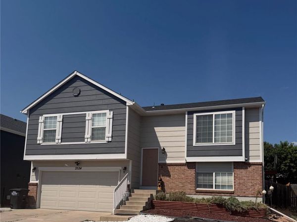 2524 Weyburn Way , Colorado Springs, CO 80922