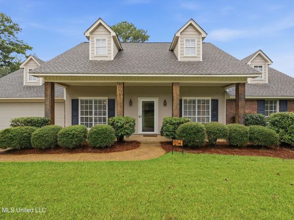 214 Indian Pines Lane, Madison, MS 39110