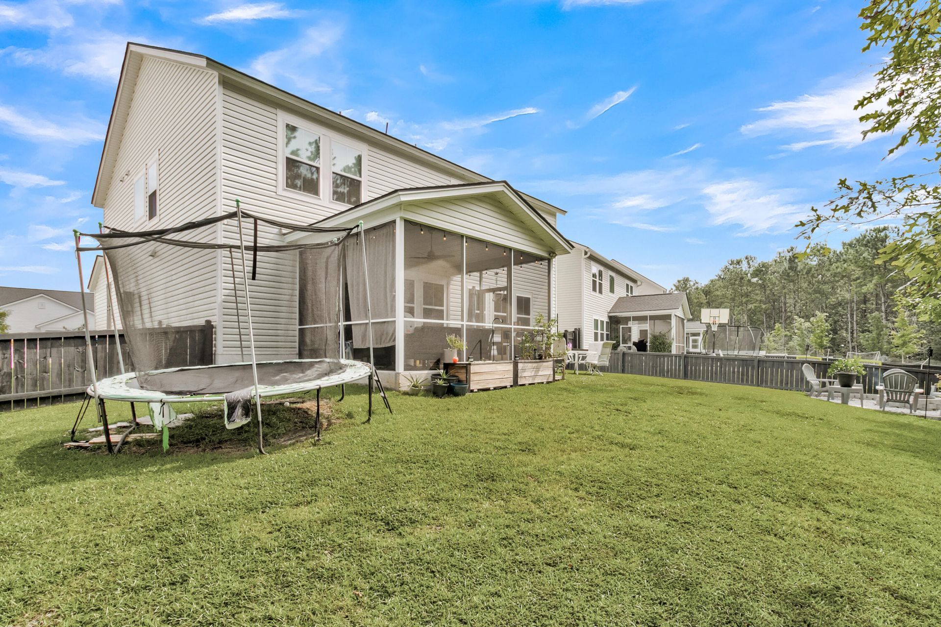 118 Red Bluff Street Photo 44