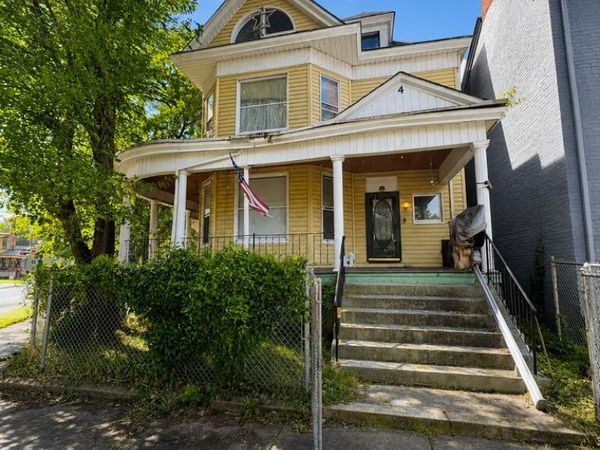 4 Indiana Street, Wheeling, WV 26003