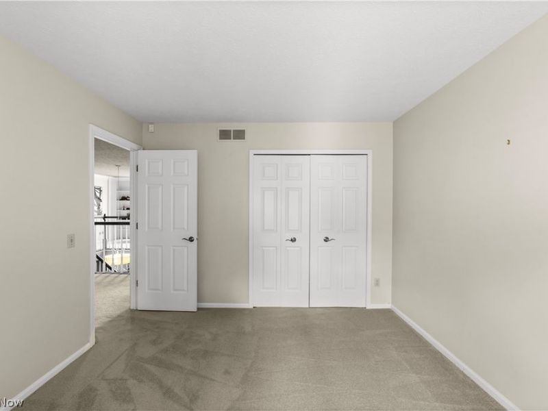10187 Versailles Drive, Strongsville, OH 44136 Photo 33