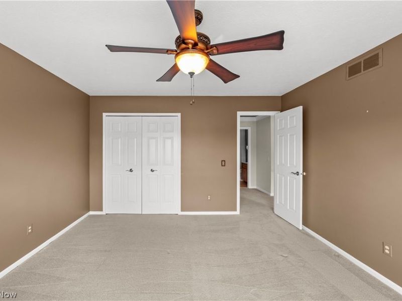 10187 Versailles Drive, Strongsville, OH 44136 Photo 37