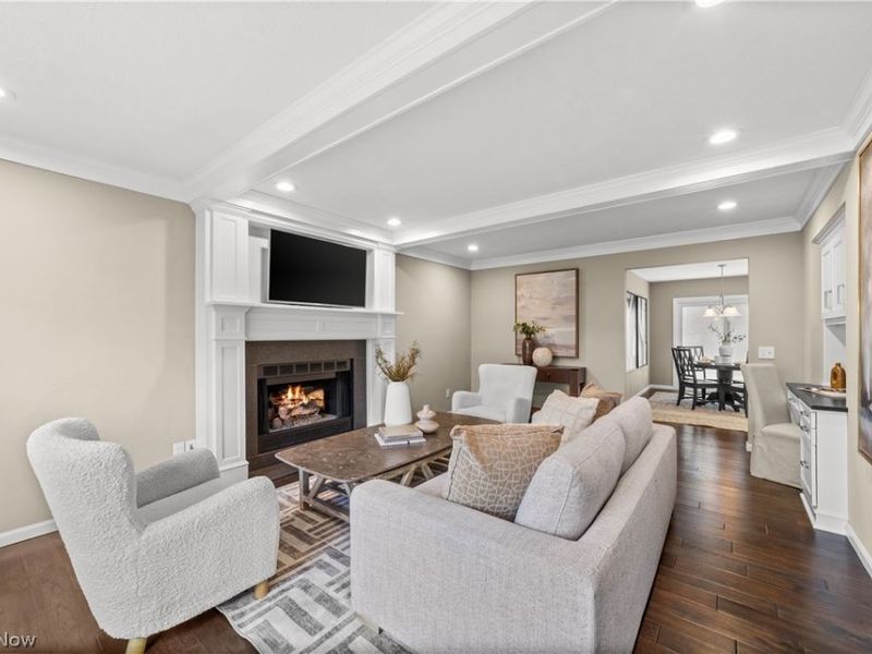 10187 Versailles Drive, Strongsville, OH 44136 Photo 6
