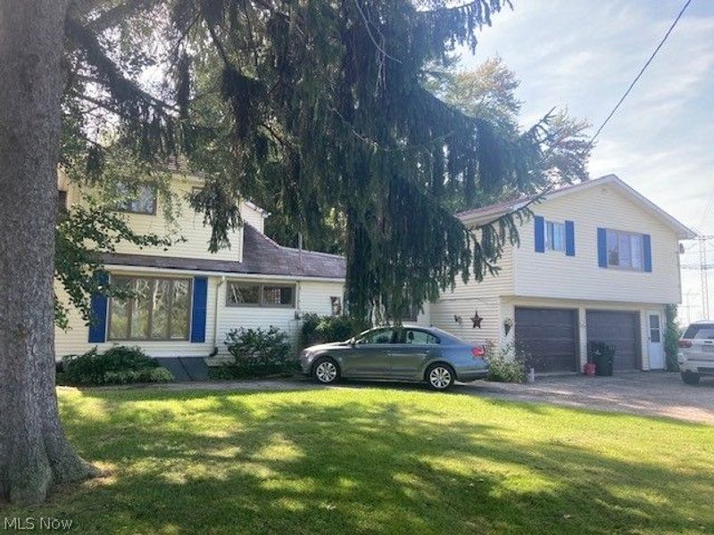31828 Chestnut Ridge Road, North Ridgeville, OH 44039 Photo 2