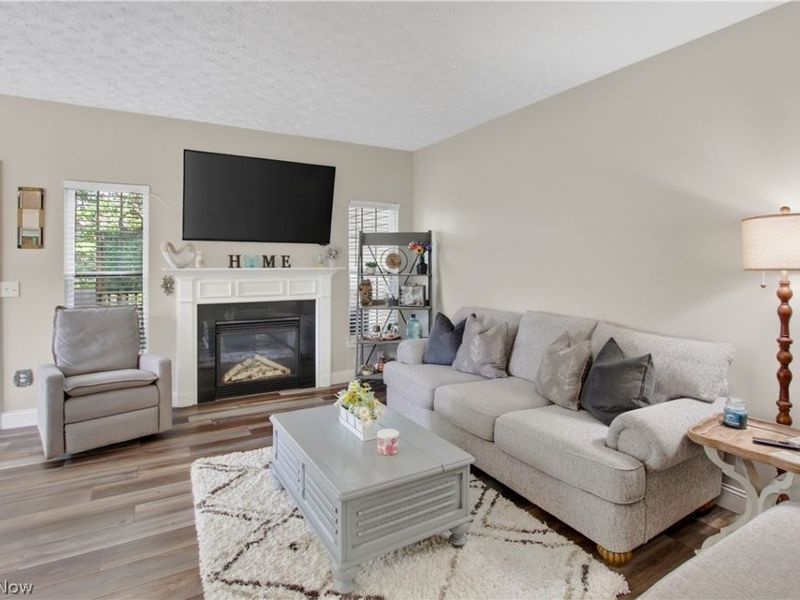 1506 Wellingshire Circle, Cuyahoga Falls, OH 44221 Photo 10