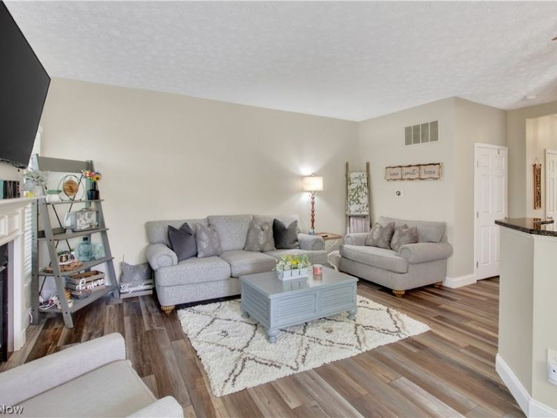 1506 Wellingshire Circle, Cuyahoga Falls, OH 44221 Photo 12