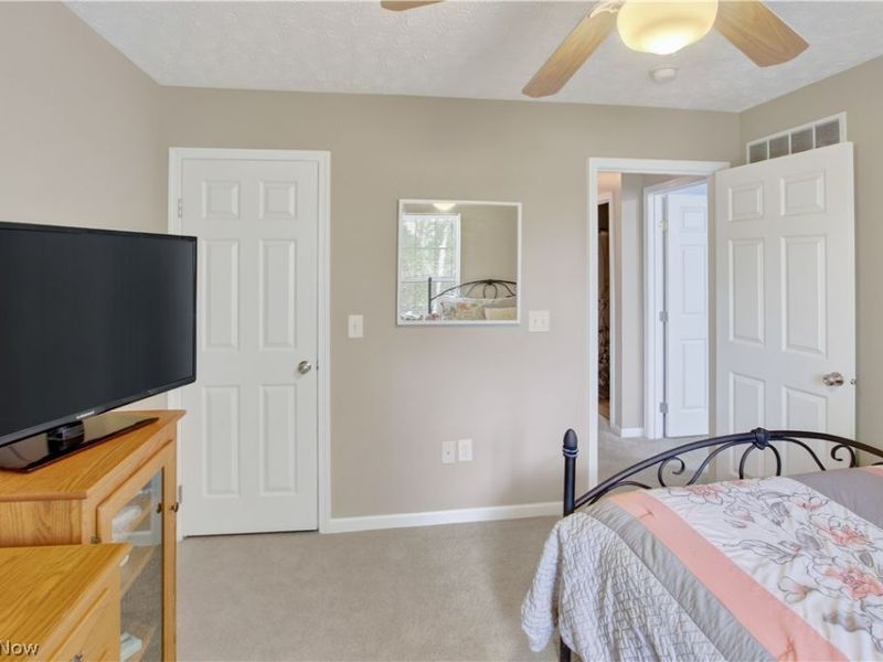 1506 Wellingshire Circle, Cuyahoga Falls, OH 44221 Photo 20