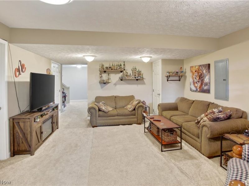 1506 Wellingshire Circle, Cuyahoga Falls, OH 44221 Photo 25