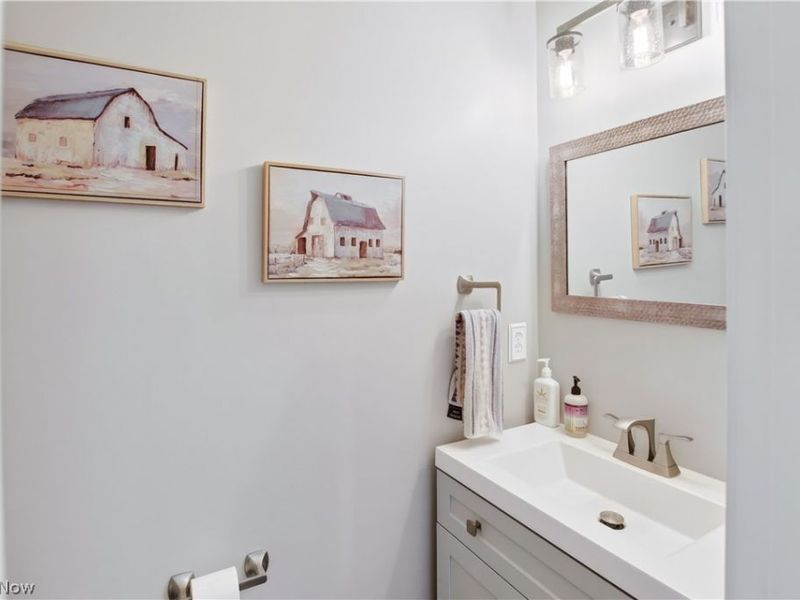 1506 Wellingshire Circle, Cuyahoga Falls, OH 44221 Photo 3