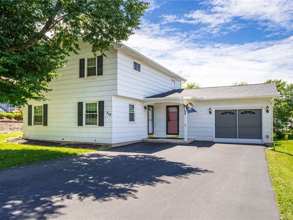 717-719 Turk Hill Road , Fairport, NY 14450
