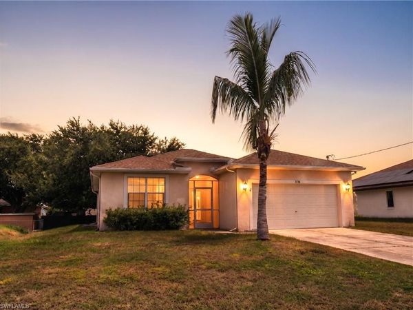 3720 6th ST W, LEHIGH ACRES, FL 33971
