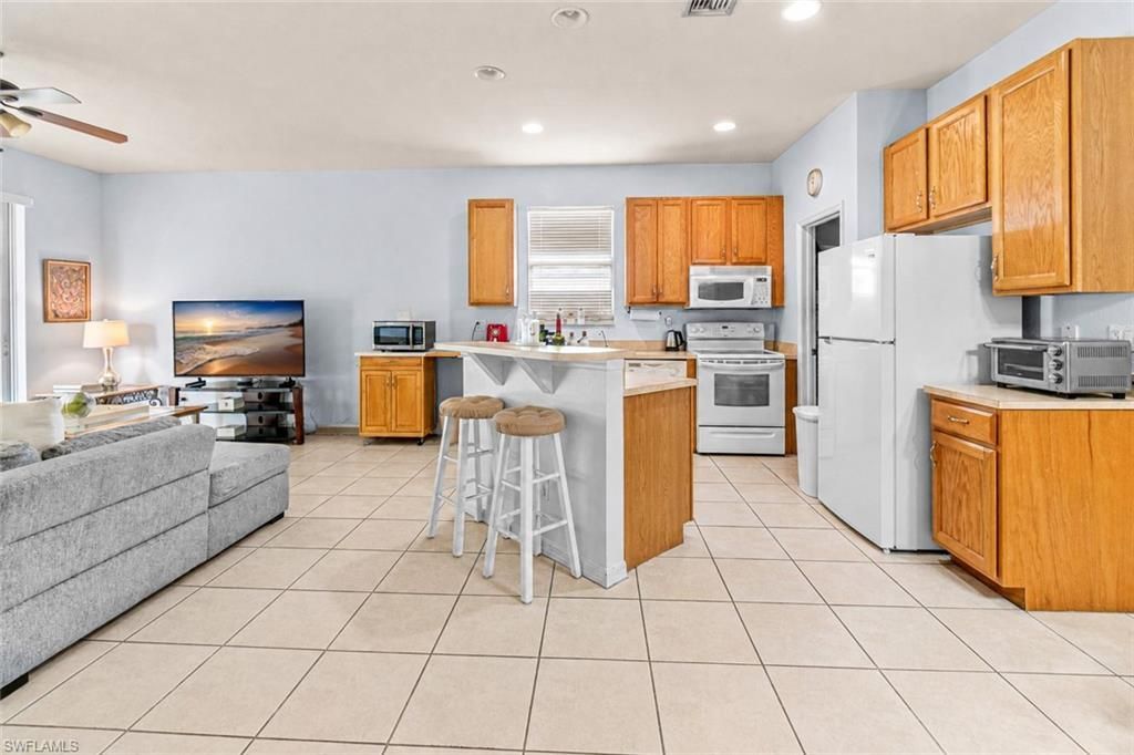 3720 6th St W, Lehigh Acres, FL 33971 Photo
