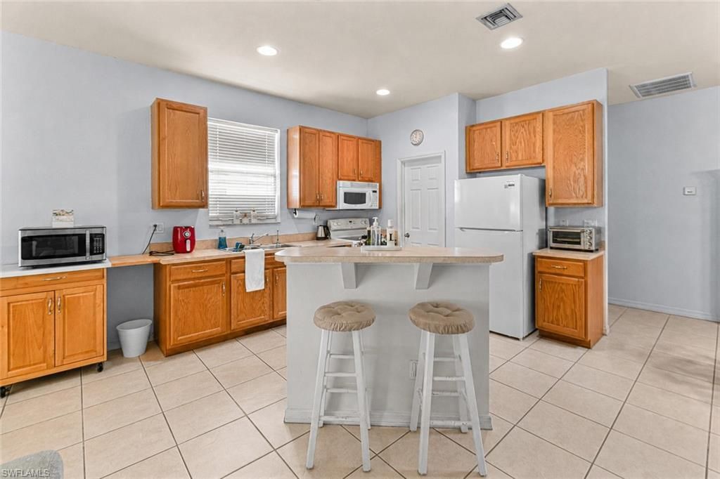 3720 6th St W, Lehigh Acres, FL 33971 Photo