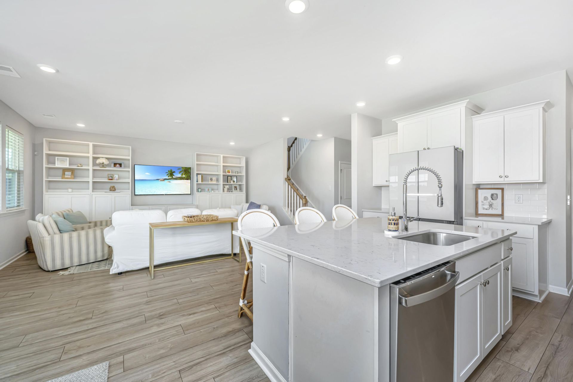 6976 Pumpkinseed Drive Photo 12