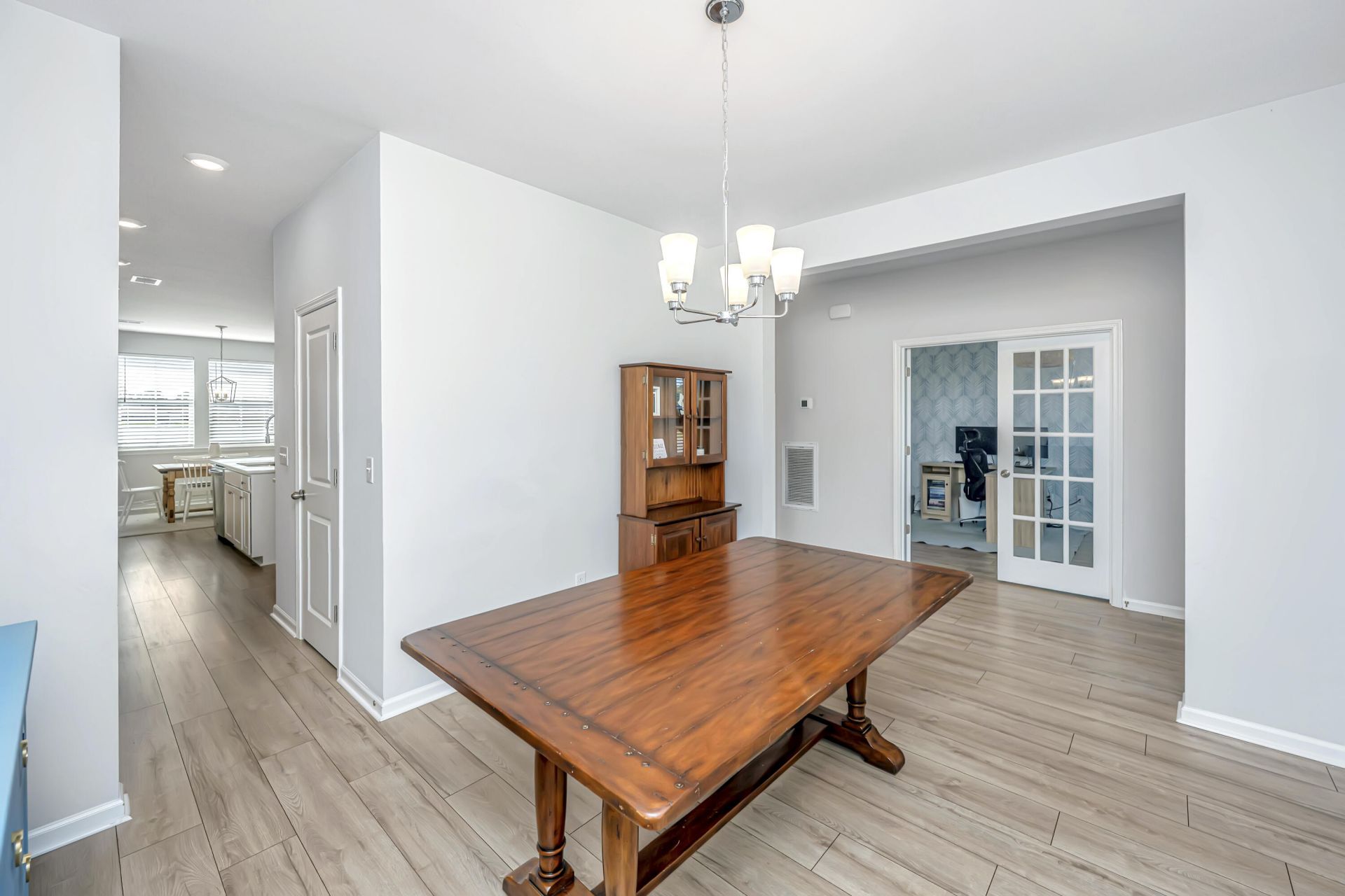 6976 Pumpkinseed Drive Photo 19