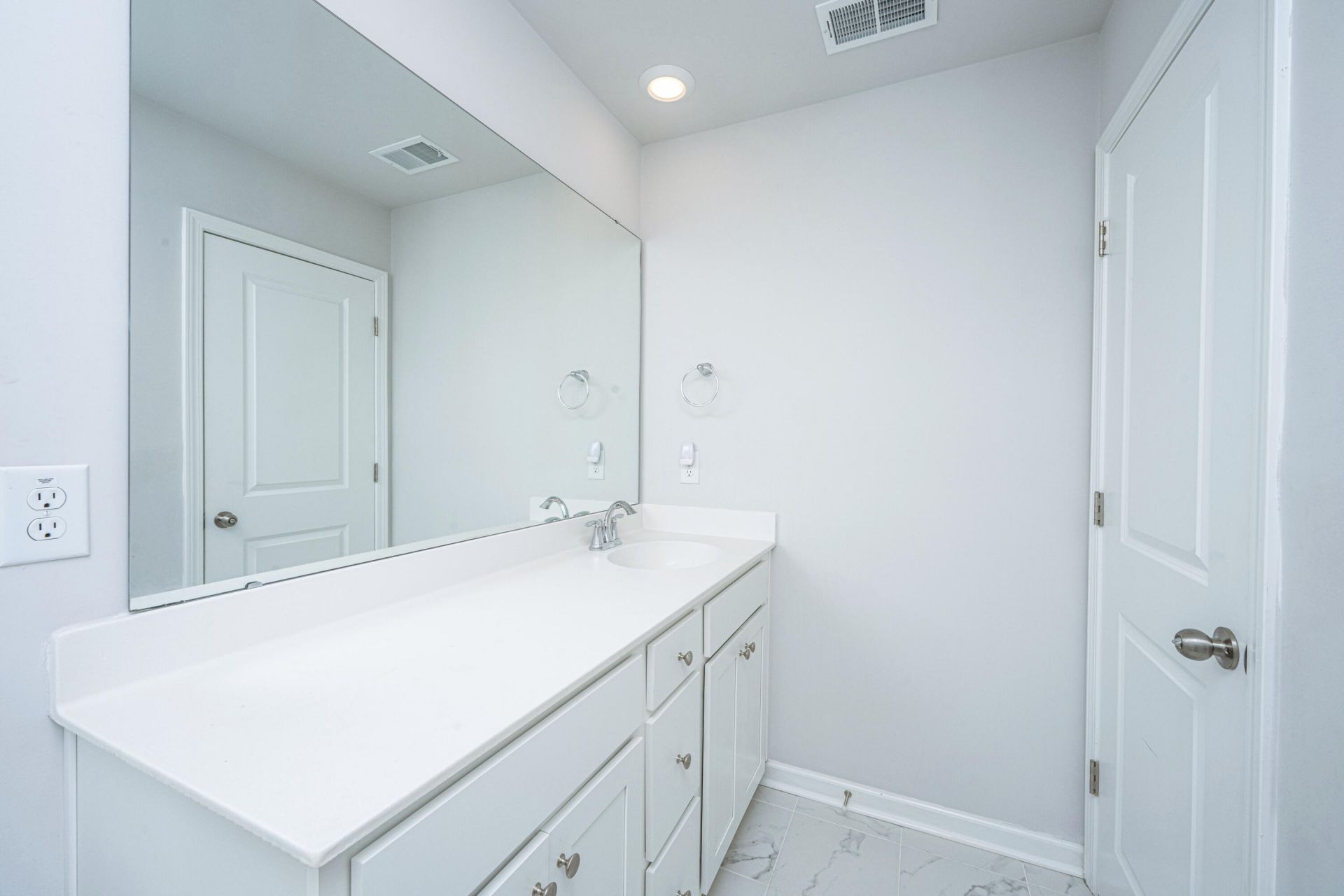 6976 Pumpkinseed Drive Photo 47