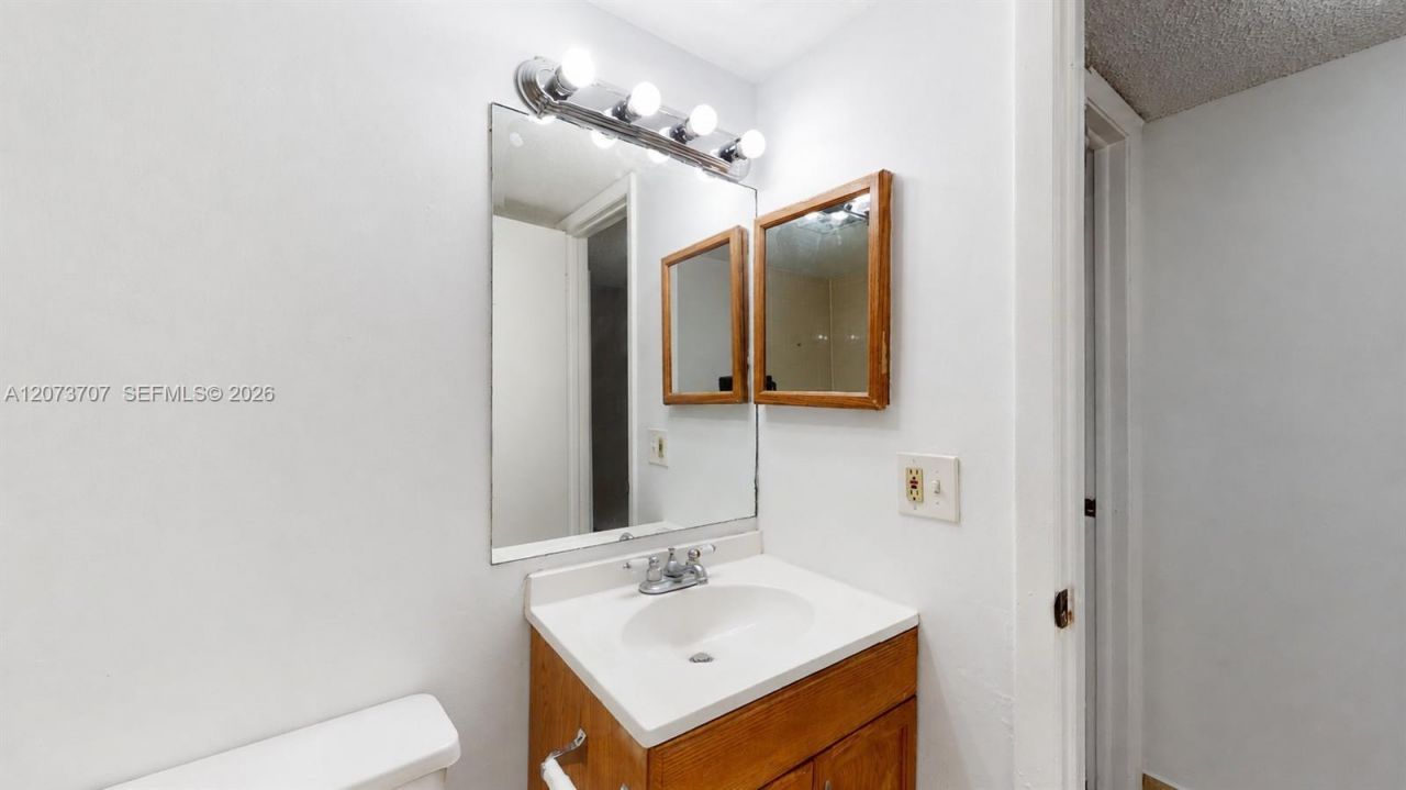 15600 SW 80th Street , Unit L-202, Miami, FL 33193 Photo