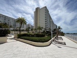 5600 Collins Ave, Unit 15J, Miami Beach, FL 33140 Photo