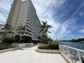 5600 Collins Ave, Unit 15J, Miami Beach, FL 33140 Photo