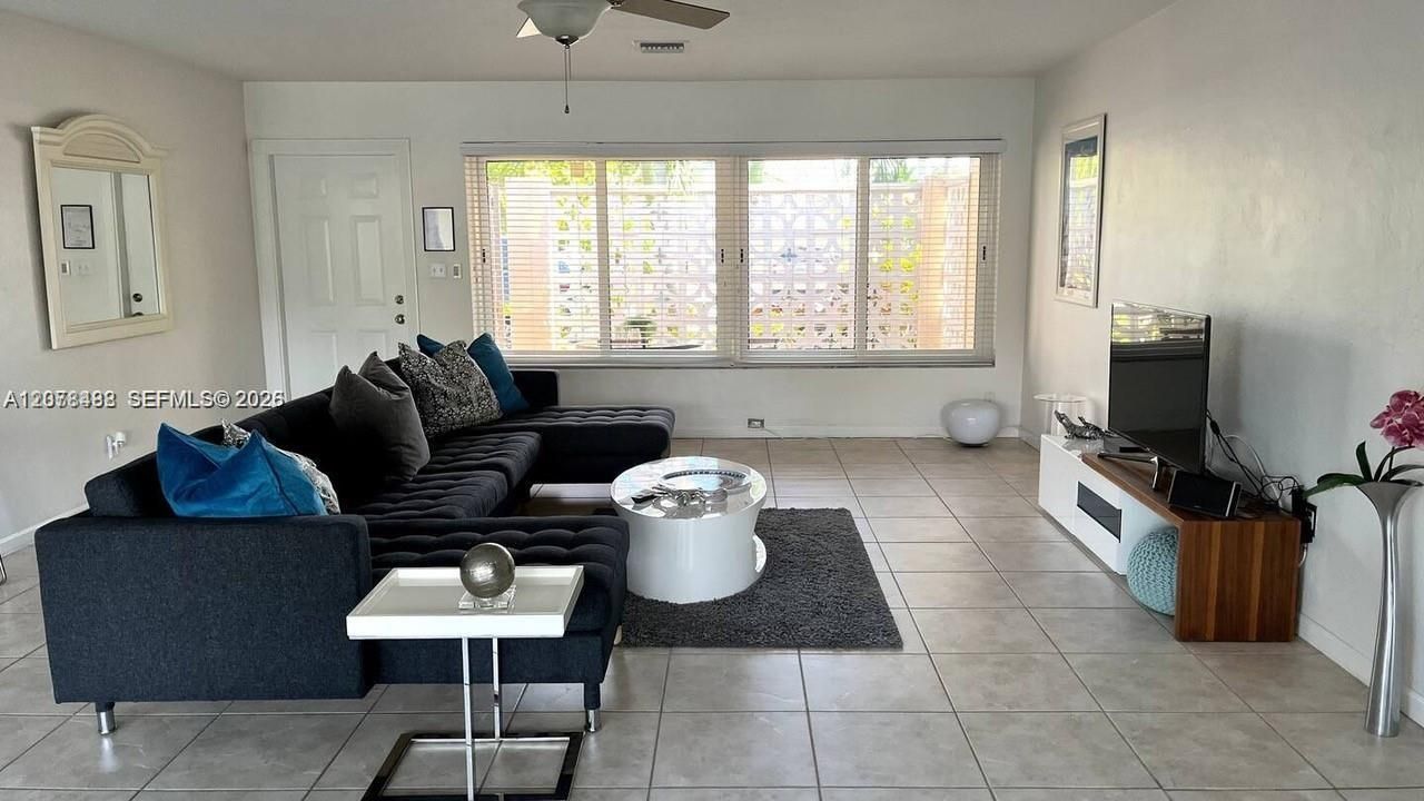 2424 SE 9th St, Unit 2424, Pompano Beach, FL 33062 Photo
