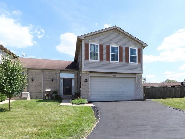 2204 HOLLISTER Court , Plainfield, IL 60586