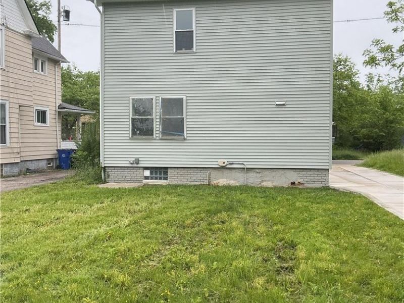 3464 E 147th Street, Cleveland, OH 44120 Photo 2