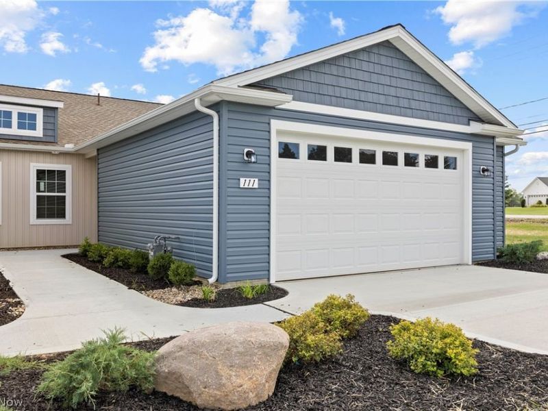 111 Brunswick Drive, Elyria, OH 44035 Photo 1
