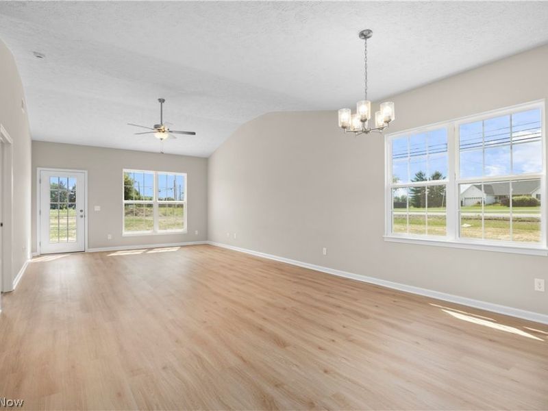 111 Brunswick Drive, Elyria, OH 44035 Photo 11