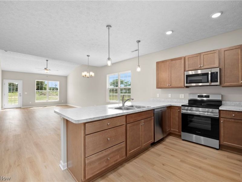 111 Brunswick Drive, Elyria, OH 44035 Photo 13