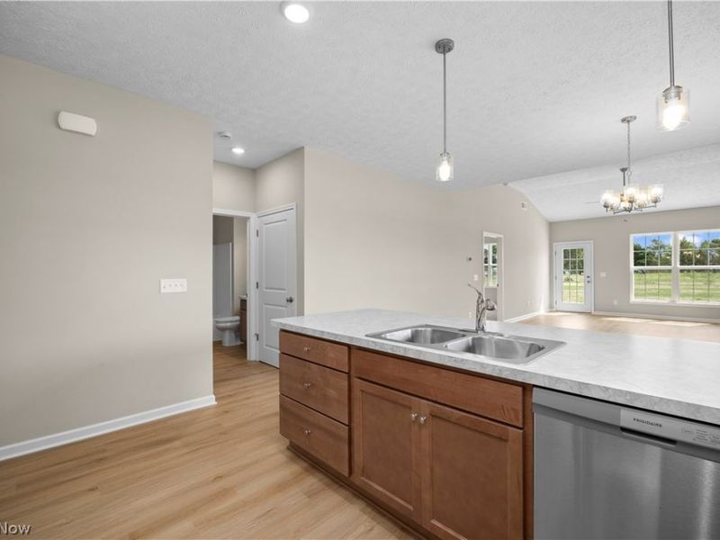 111 Brunswick Drive, Elyria, OH 44035 Photo 18
