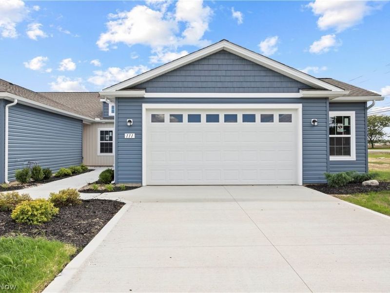 111 Brunswick Drive, Elyria, OH 44035 Photo 4
